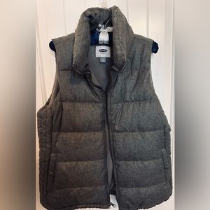 Old Navy puffer vest gray size L